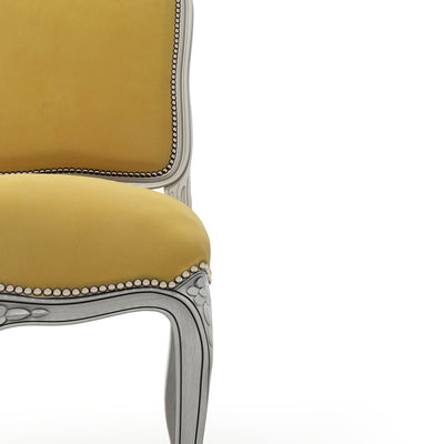 Sorgues Chaise cloutée patine Trianon couleur Velours Mordoré vue zoom